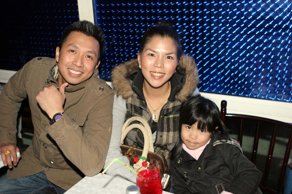 Kleine Thai-Familie in Berlin