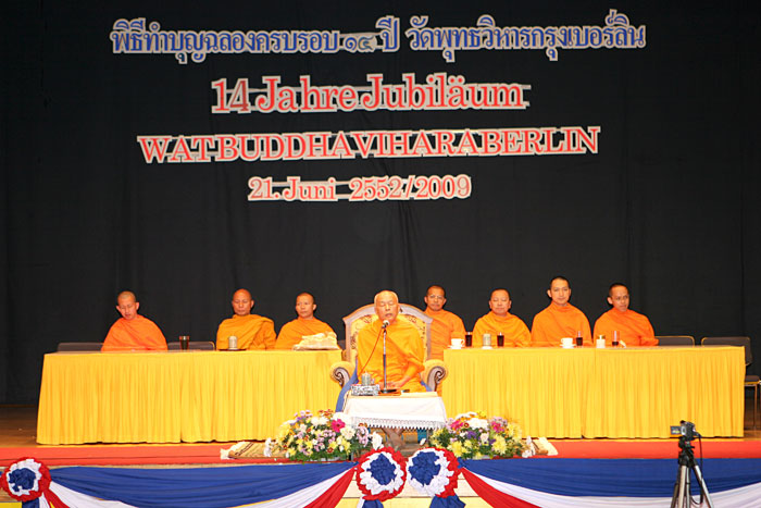 Die Ansprache des hohen Mönches aus Thailand