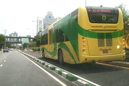 Neuer Schnellbus in Bangkok