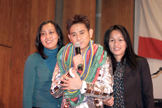 Thai-Sänger mit den Buangmalais, 2008