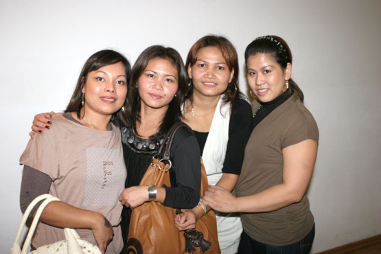 vier Thai Schönheiten beim Fest 2008